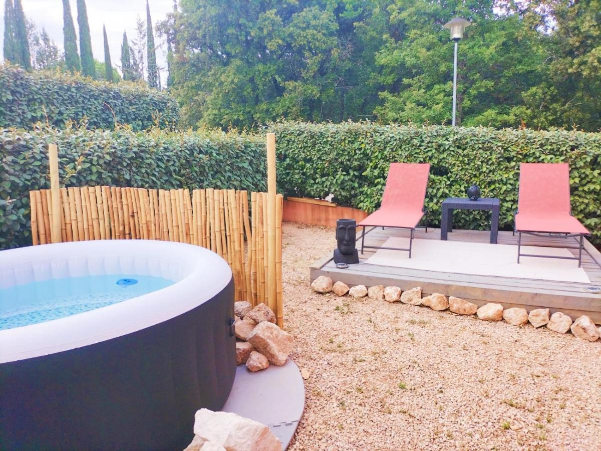 Quietude En Luberon Roussillon (Vaucluse) Exterior foto